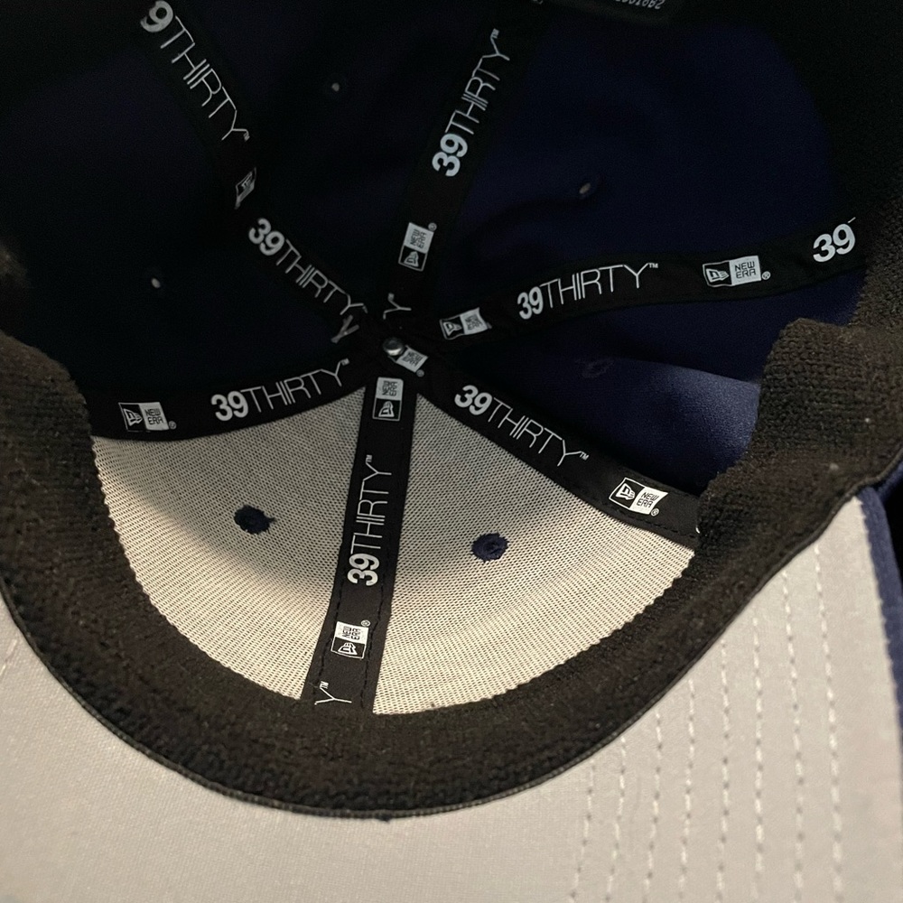 Rams hat - Picture 3 of 3